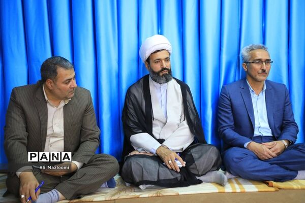 دیدار اعضای شورای هماهنگی مبارزه با مواد مخدر استان با نماینده ولی فقیه