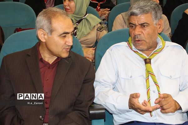 نشست مشترک مجامع اعضا،مربیان و شوراهای دانش‌آموزی در بخش خواهران
