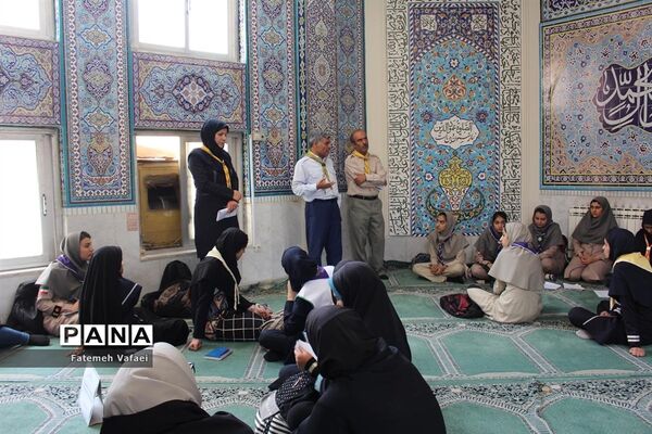 نشست مشترک مجامع اعضا،مربیان و شوراهای دانش‌آموزی در بخش خواهران