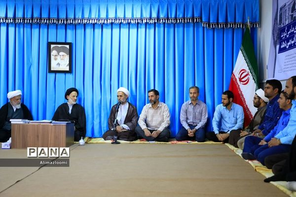 دیدار مسئولان روابط عمومی و اطلاع رسانی نواحی سپاه انصارالرضا(ع) خراسان جنوبی با نماینده ولی فقیه