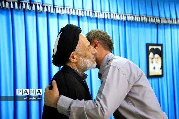 دیدار مسئولان روابط عمومی و اطلاع رسانی نواحی سپاه انصارالرضا(ع) خراسان جنوبی با نماینده ولی فقیه