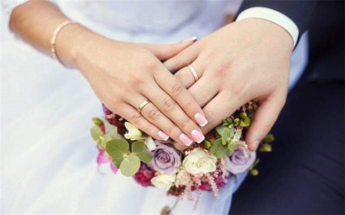 توقف ازدواج دختر ۱۰ ساله در سیرجان + تصویر