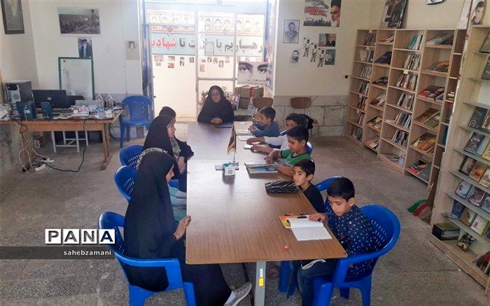 برگزاری کلاس های نویسندگی برای دانش آموزان در فرهنگسرای دفاع مقدس کاشمر