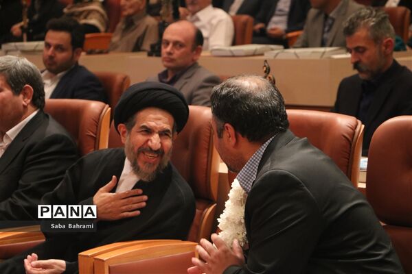همایش تجلیل از خیرین مدرسه‌ساز استان تهران (2)