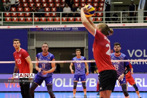 هفته سوم لیگ ملت‌های والیبال | روسیه 3 - 1 کانادا