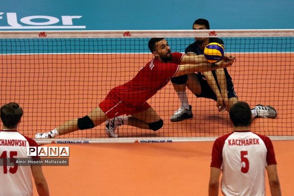 هفته سوم لیگ ملت‌های والیبال | ایران 3 - 2 لهستان