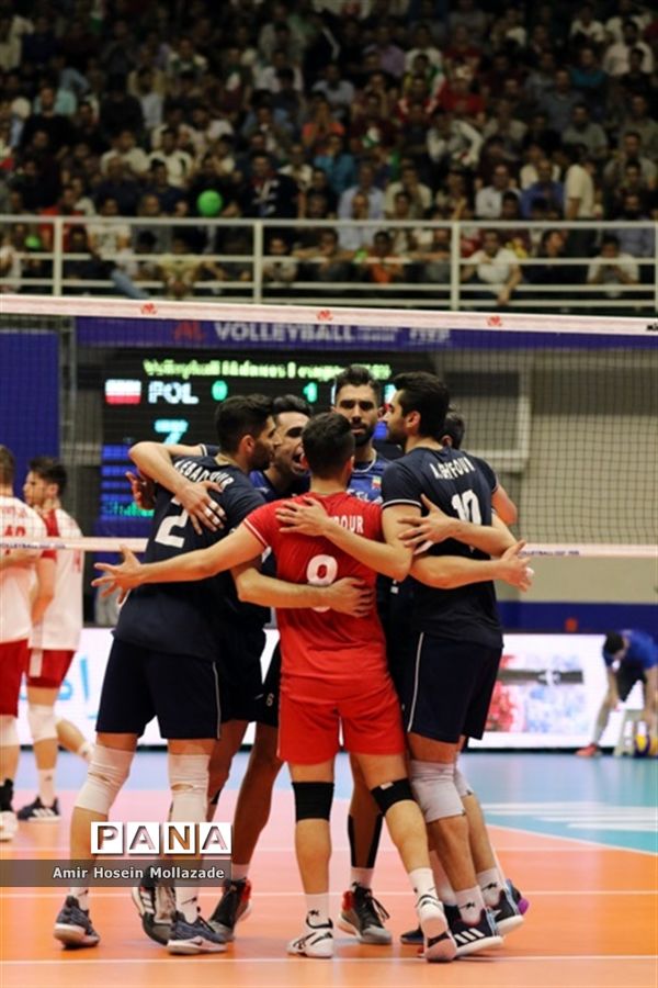 هفته سوم لیگ ملت‌های والیبال | ایران 3 - 2 لهستان