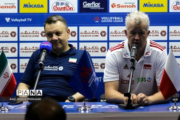 هفته سوم لیگ ملت‌های والیبال | ایران 3 - 2 لهستان