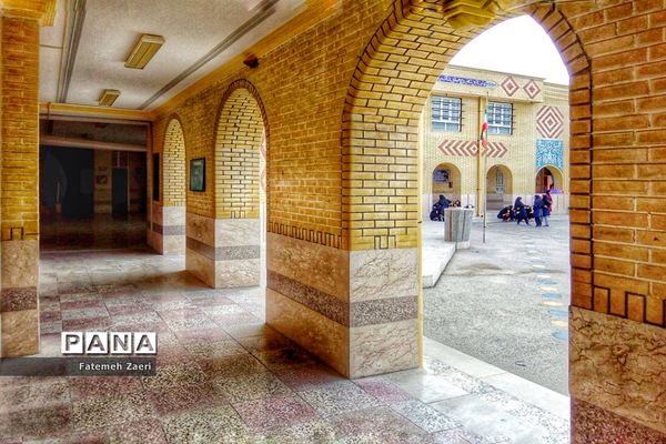 لامرد پیشتاز در نوسازی و بازسازی مدارس