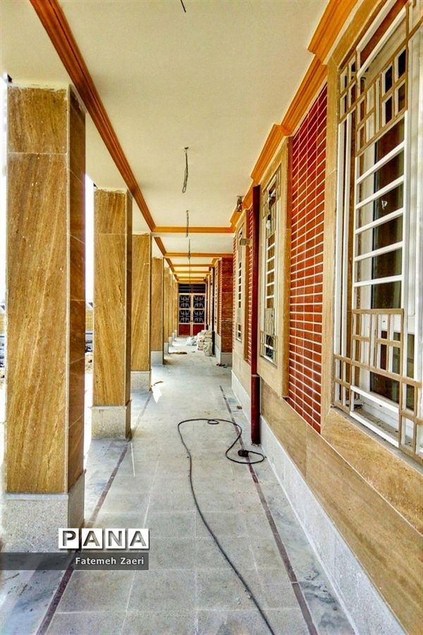 لامرد پیشتاز در نوسازی و بازسازی مدارس