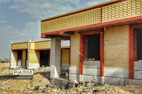 لامرد پیشتاز در نوسازی و بازسازی مدارس