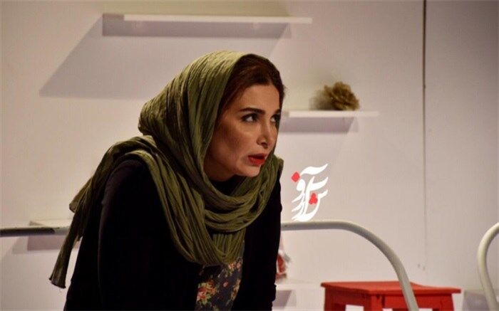 سمیه مهری کارگردان نمایش «قهوه برزیلی»: گاهی برای کاراکترهایم گریه می‌کنم