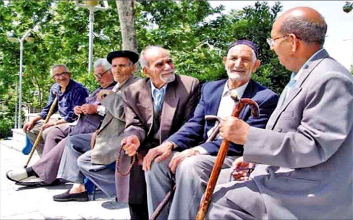 سر بی کلاه بازنشستگان تأمین ‌اجتماعی