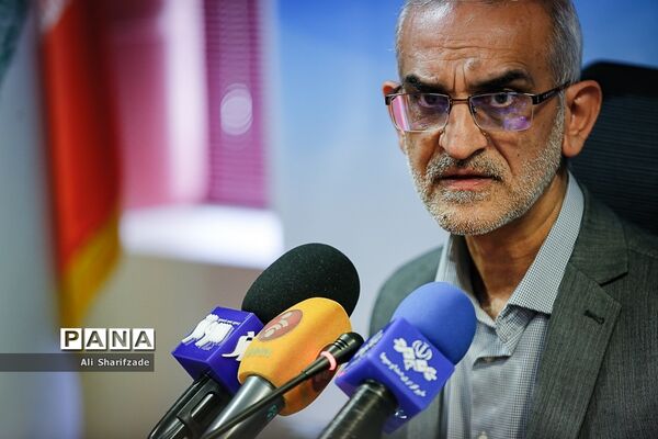 نشست خبری معاون حمل و نقل و ترافیک شهرداری تهران