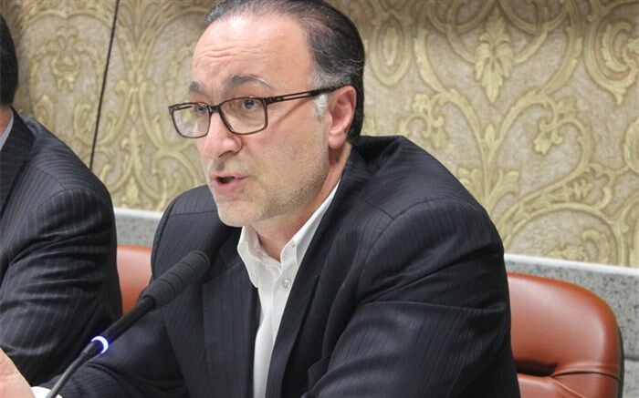 آبدار: 110 غرفه در نهمین نمایشگاه ملی صنایع دستی در تبریز فعالیت می کنند