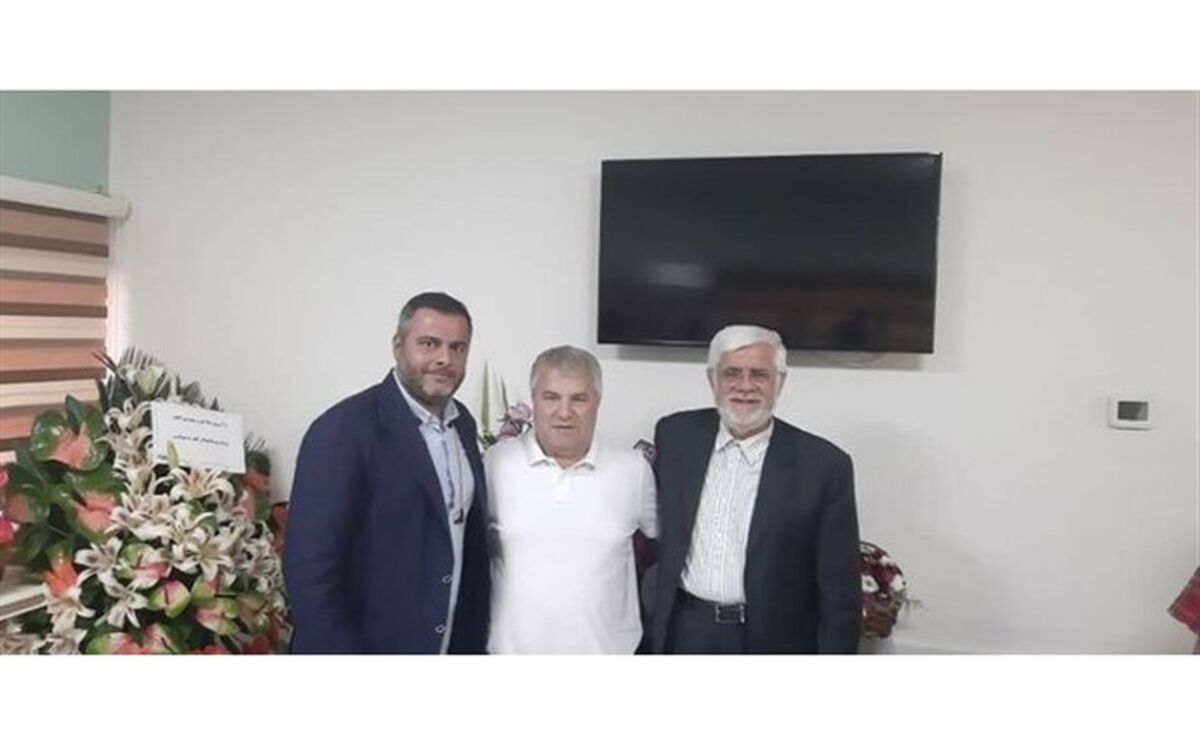 عیادت محمدرضا عارف از علی پروین + تصویر