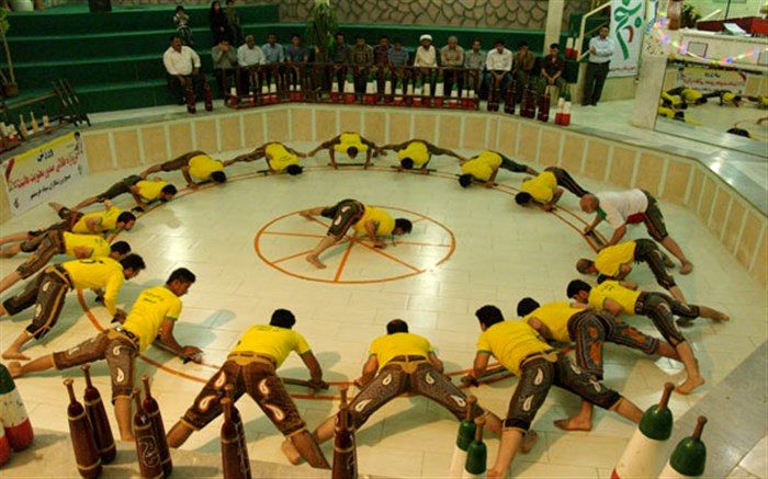 مراسم فرهنگ پهلوانی در زورخانه شهید شعبانی  اسدآباد برگزار شد