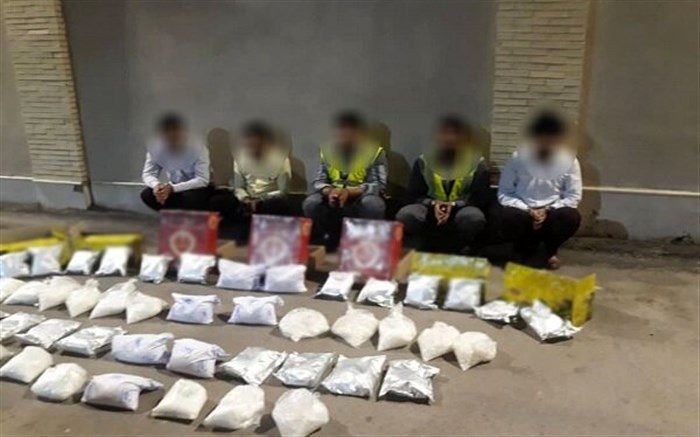 آگاهی مردم عامل کنترل  مصرف مواد مخدر است