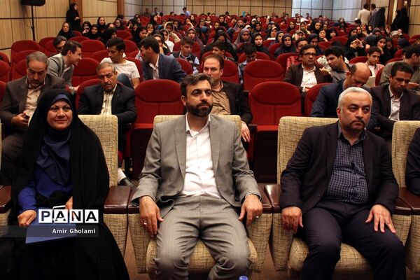 آیین اختتامیه هشتمین جشنواره نوجوان سالم شهرستان‌های استان تهران