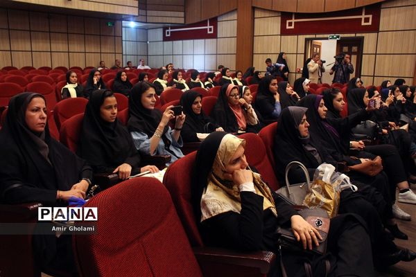 آیین اختتامیه هشتمین جشنواره نوجوان سالم شهرستان‌های استان تهران