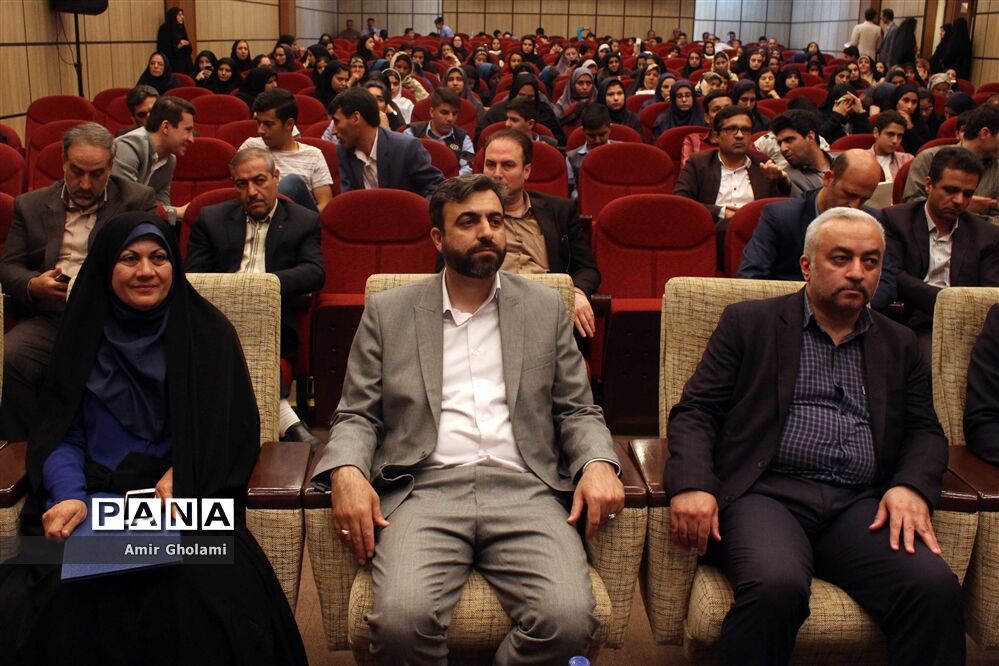 آیین اختتامیه هشتمین جشنواره نوجوان سالم شهرستان‌های استان تهران