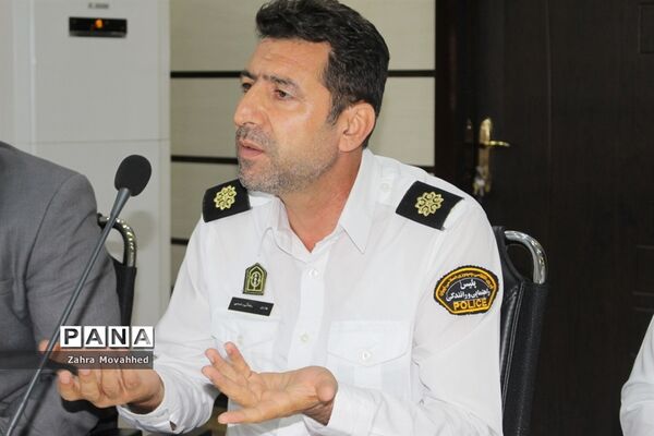 جلسه کار گروه استانی سرویس مدارس استان بوشهر