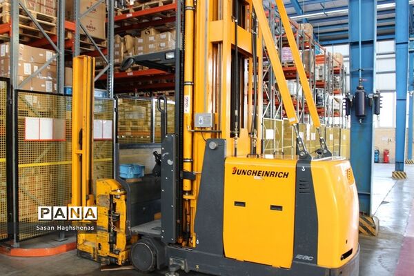 بازدید وزیر صنعت، معدن و تجارت از واحدهای تولیدی و صنعتی اسلامشهر