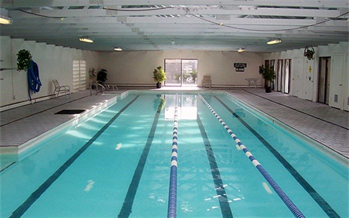 مسمومیت ۱۶ نفر با گاز کلر در یکی از استخرهای ارومیه