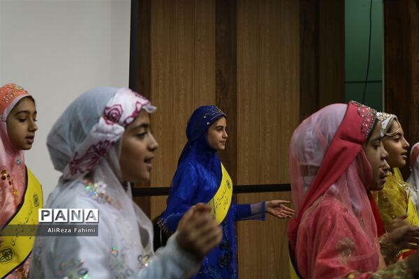 اختتامیه سومین جشنواره استانی سفیران سلامت در شیراز