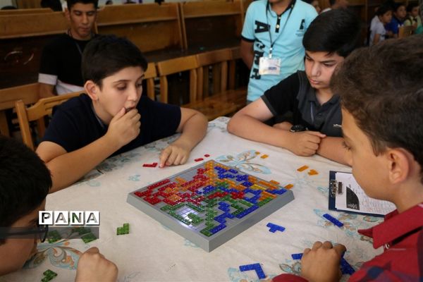 دومین دوره المپیاد کشوری بازی های فکری سرگرمی دانش‌آموزان پسر در شیراز