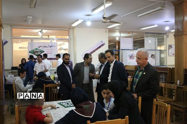 دومین دوره المپیاد کشوری بازی های فکری سرگرمی دانش‌آموزان پسر در شیراز