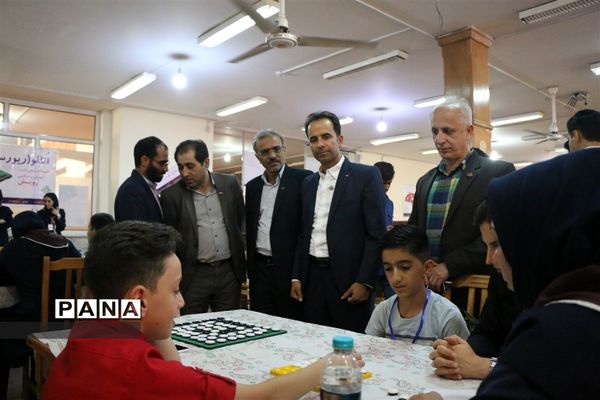 دومین دوره المپیاد کشوری بازی های فکری سرگرمی دانش‌آموزان پسر در شیراز