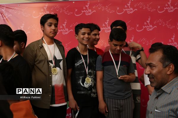 برگزاری دومین دوره مسابقات کشوری دانش‌آموزی دومینو در شیراز