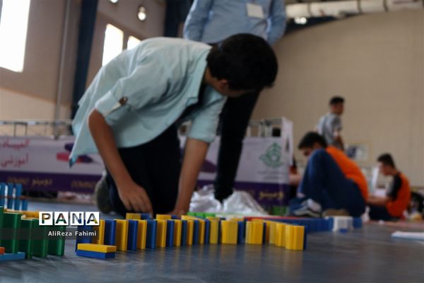 برگزاری دومین دوره مسابقات کشوری دانش‌آموزی دومینو در شیراز