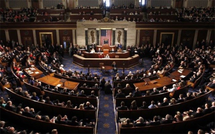 کنگره آمریکا دست ترامپ را برای آغاز هرگونه جنگی باز گذاشت