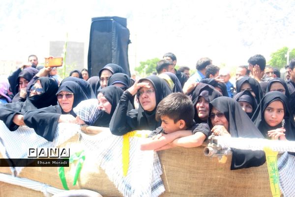 تشییع شهدای گمنام در بیرجند