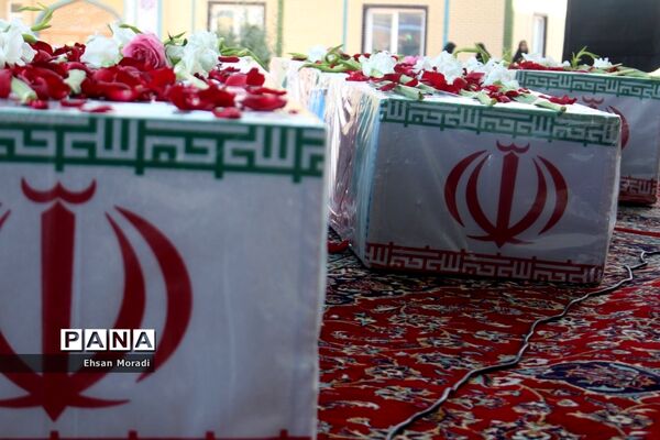 تشییع شهدای گمنام در بیرجند