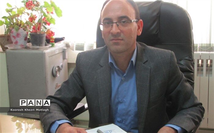 درخشش هنرجویان کازرونی در هفدهمین مرحله استانی مسابقات علمی کاربردی کاردانش