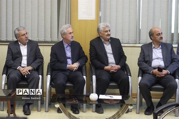 بازدید استاندار از مرکز دیسپاچینگ و توزیع برق