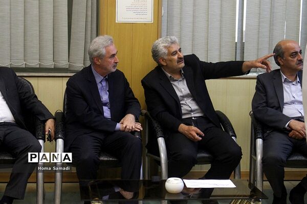 بازدید استاندار از مرکز دیسپاچینگ و توزیع برق