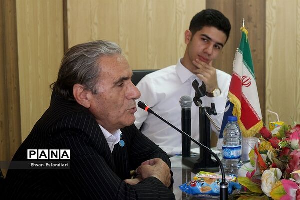 دیدار و گفت‌وگوی صمیمی خبرنگاران پانا آذربایجان شرقی با رضا ناجی