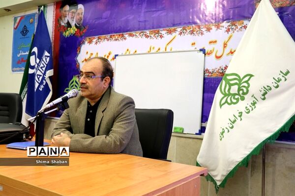 آغاز کلاس‌های تابستانه خبرنگاری و مجری گری در سازمان دانش‌آموزی خراسان رضوی