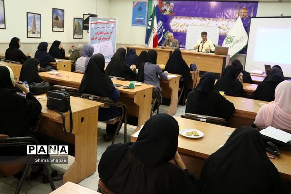 آغاز کلاس‌های تابستانه خبرنگاری و مجری گری در سازمان دانش‌آموزی خراسان رضوی