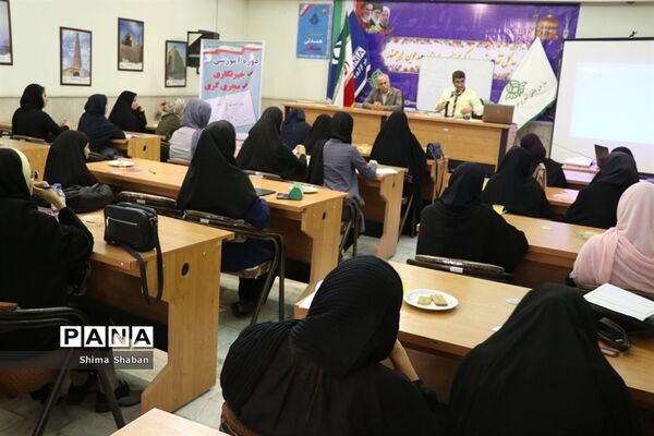 آغاز کلاس‌های تابستانه خبرنگاری و مجری گری در سازمان دانش‌آموزی خراسان رضوی