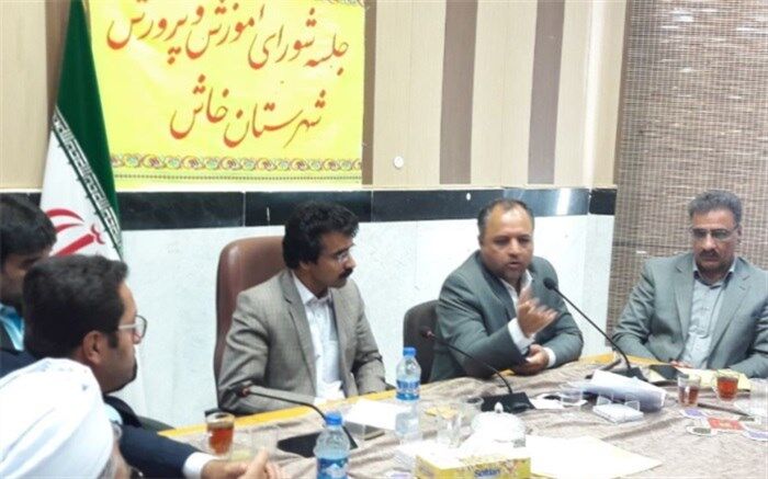 رخشانی مهر: حدف مدارس خشت و گلی در سیستان و بلوچستان تا پایان سال جاری