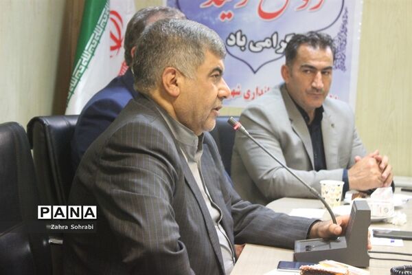 نشست مجمع مشورتی جوانان در اسلامشهر