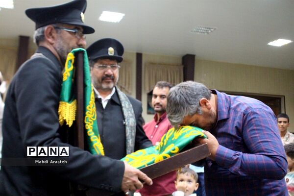 بدرقه کاروان زیرسایه خورشید از شهرستان درمیان