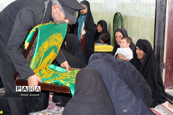 کاروان زیرسایه خورشیددر هنگ مرزی و مناطق سیل زده شهرستان درمیان خراسان جنوبی