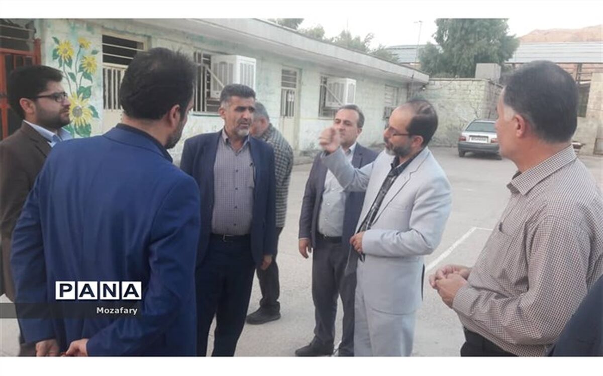 بازدید سرپرست اداره کل آموزش و پرورش خوزستان از مدارس مسجدسلیمان پس از زلزله