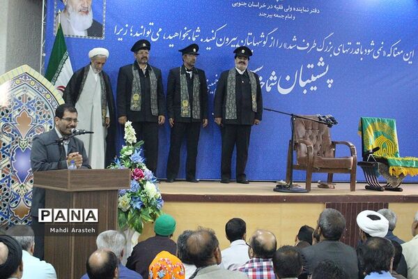 دیدار نماینده ولی فقیه و امام جمعه شهرستان بیرجند با کاروان حرم بارگاه رضوی